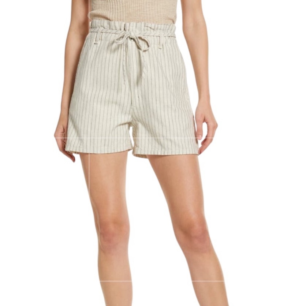 rag & bone Striped Paperbag Shorts in Natural Stripe Size  32
